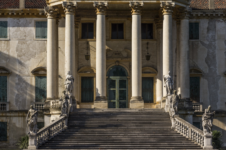 Auf dem Radweg durch Mestre